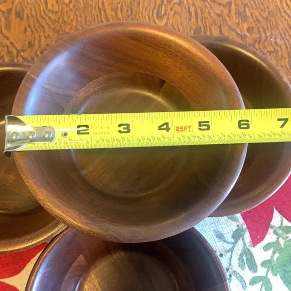 Vermilion Walnut Salad Bowls - Picture 10 of 11